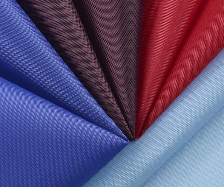 尼龍面料也能防水哦,各種性能都是非常優秀的