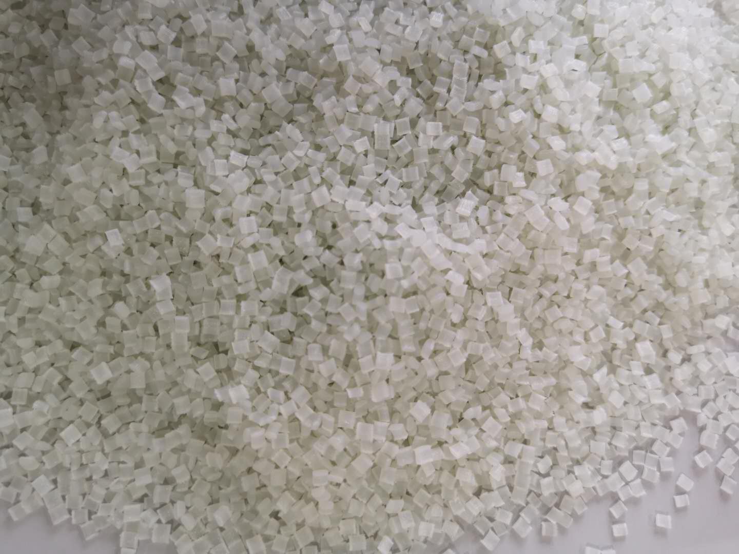 尼龍PA610,PA612等原料澆注系統的組成